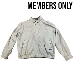 Members Only Jacket Mens LARGE Beige Zip Up Stand Collar Classic Bomber Mariner